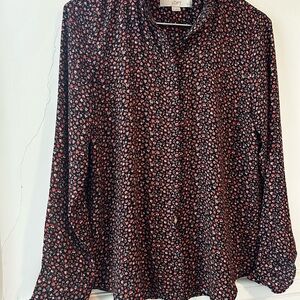 LOFT Women's Floral Blouse Black and red floral with gorgeous ruffles